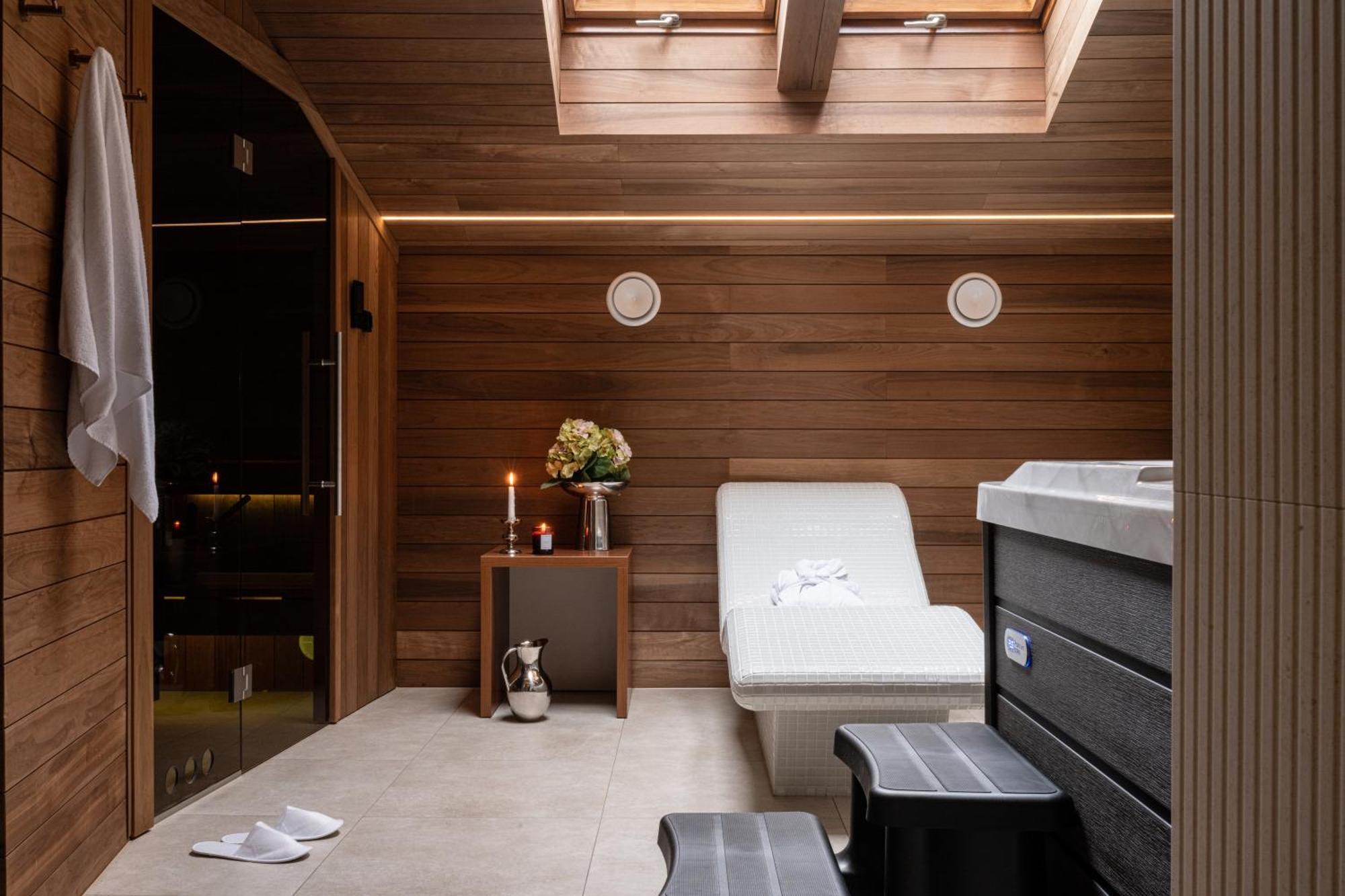 Folk Art & Spa Krupowki 25, Zakopane